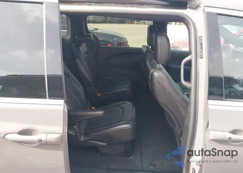 2025 Chrysler Pacifica Select from USA, damaged, VIN 2C4RC1BG2SR504315